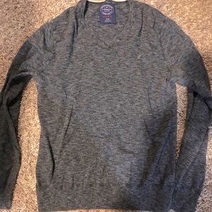 American Eagle Men’s sweater size Medium